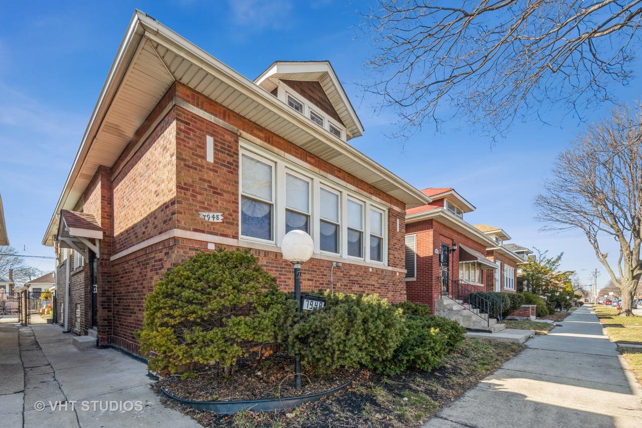 7948 S Perry Ave., Chicago, IL 60620