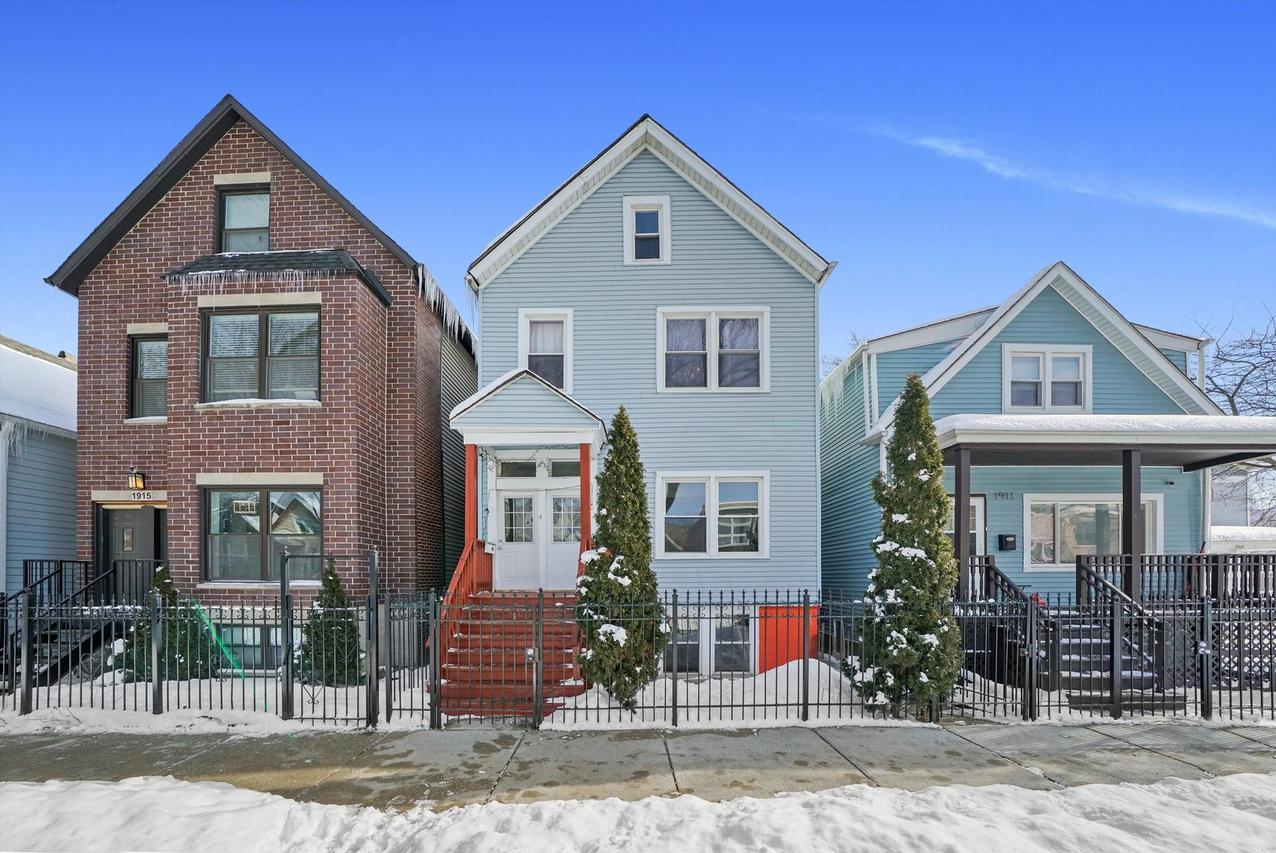 1913 N Francisco Ave., Chicago, IL 60647