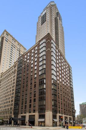 40 E Delaware Pl. #1401, Chicago, IL 60611