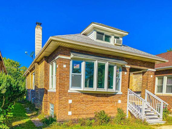 7536 S Prairie Ave., Chicago, IL 60619
