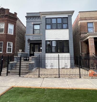 2500 W Gunnison St., Chicago, IL 60625