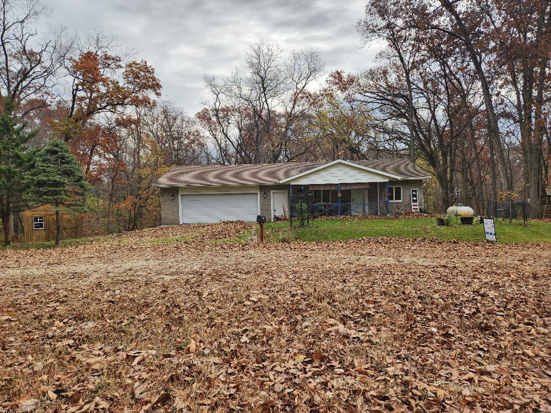 12 Northwood Ct., Putnam, IL 61560