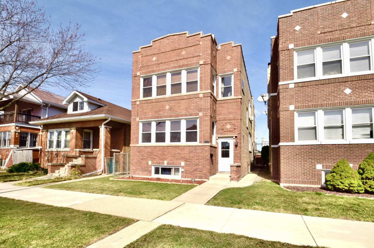 5236 W Roscoe St., Chicago, IL 60641