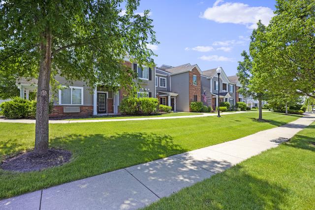 126 Bertram Dr. #B, Yorkville, IL 60560