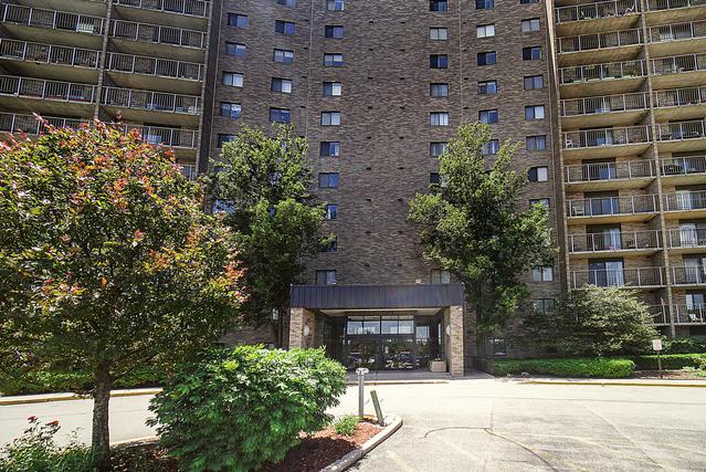 New Homes with In-ground Swimming Pools in Willowbrook: June 5th to June 11th
