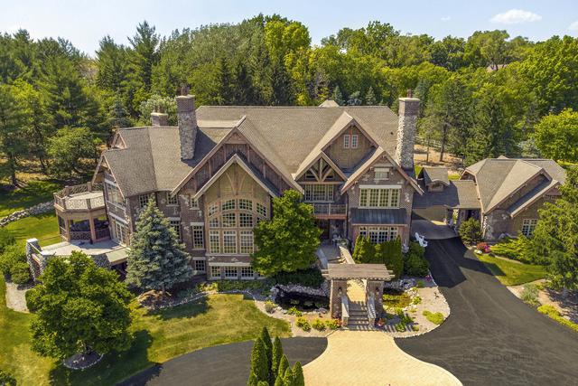 37 Lake Adalyn Dr., South Barrington, IL 60010