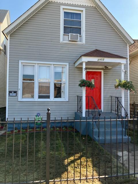 2952 N Elston Ave., Chicago, IL 60618