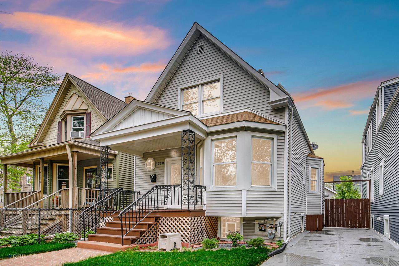 4170 W Eddy St., Chicago, IL 60641