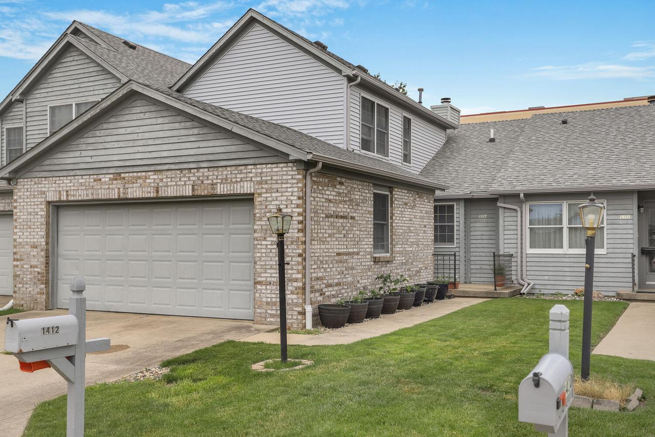 1412 Quail Run Dr., Savoy, IL 61874