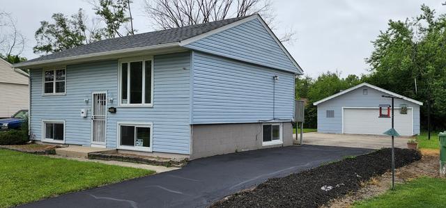 100 N Pine Ln., Glenwood, IL 60425