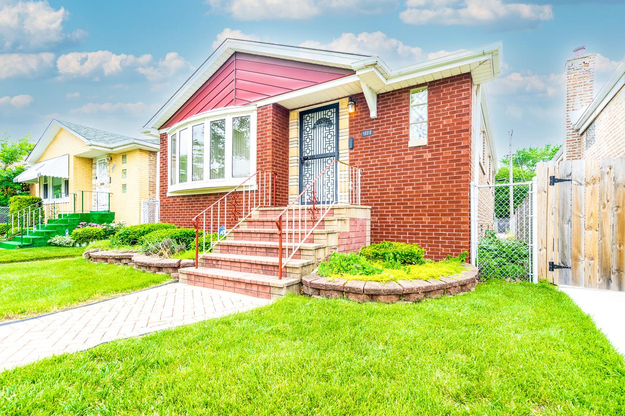 10918 S Lowe Ave., Chicago, IL 60628