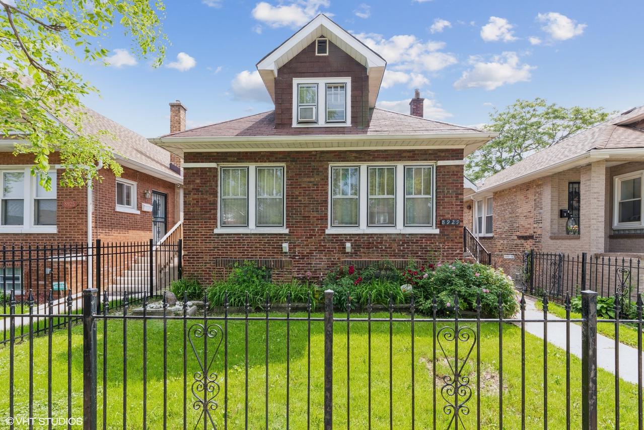 8929 S Throop St., Chicago, IL 60620