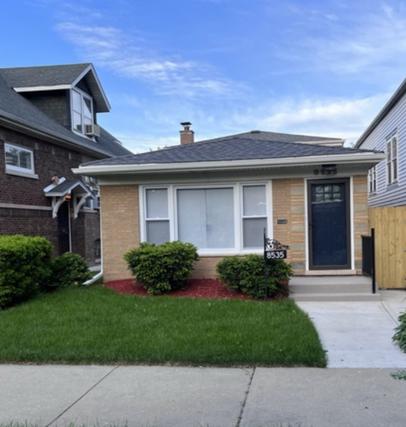 8535 S Maryland Ave., Chicago, IL 60619