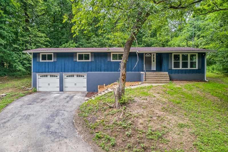 3356 S Manor Dr., Oregon, IL 61061