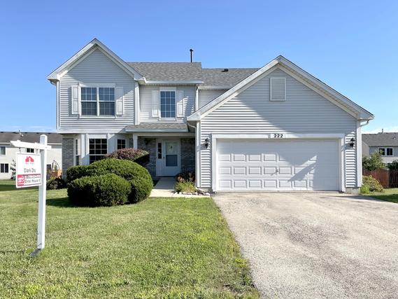 222 Clifton Ln., Bolingbrook, IL 60440