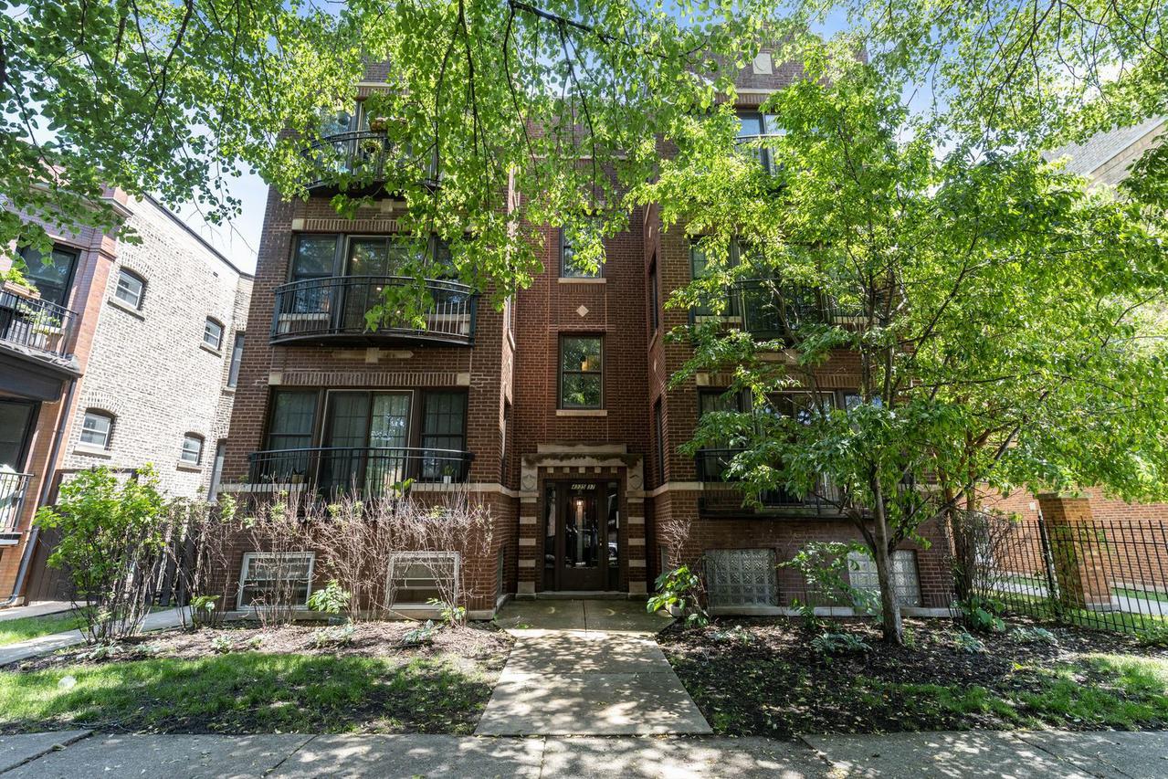 4335 N Francisco Ave. #3N, Chicago, IL 60618