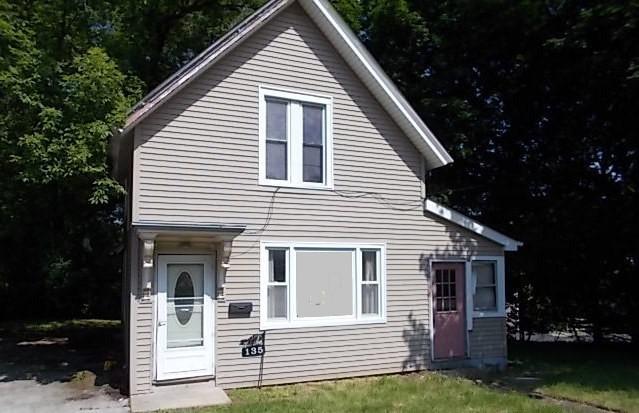 135 S Liberty St., Elgin, IL 60120