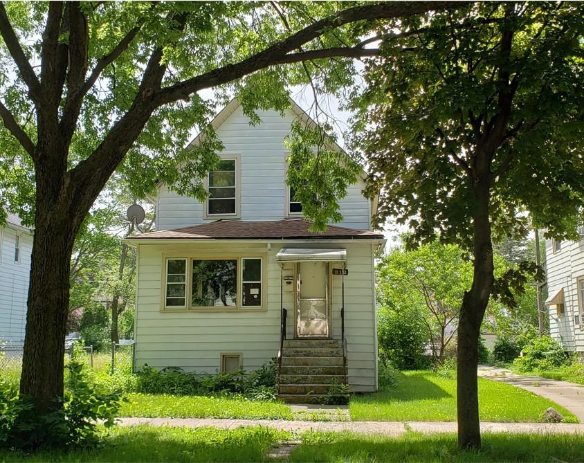 212 S 11th Ave., Maywood, IL 60153