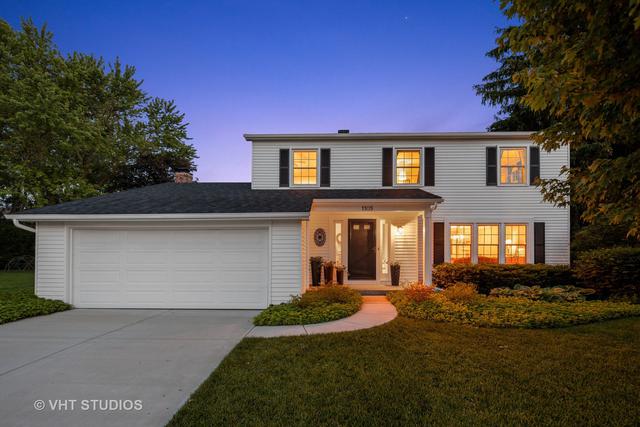 1105 Dawes St., Libertyville, IL 60048