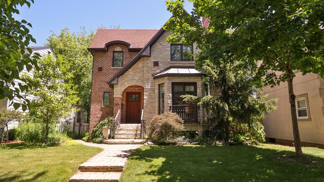 5831 N Kostner Ave., Chicago, IL 60646
