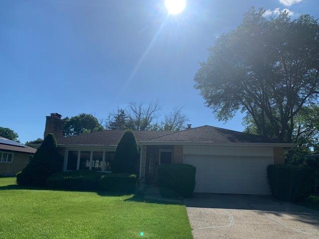 6 N William St., Mount Prospect, IL 60056