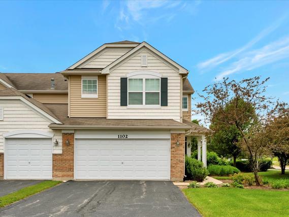 1102 Hawk Hollow Dr., Yorkville, IL 60560