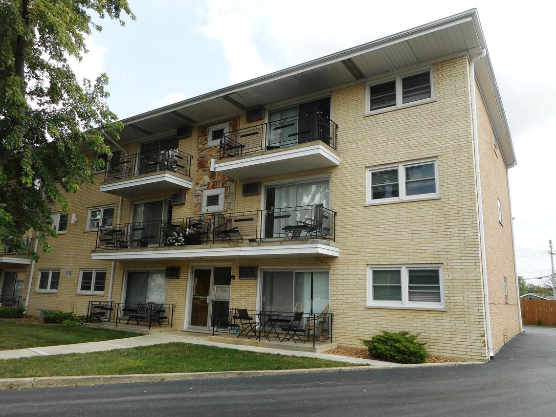 17421 S 70th Ave. #6E, Tinley Park, IL 60477