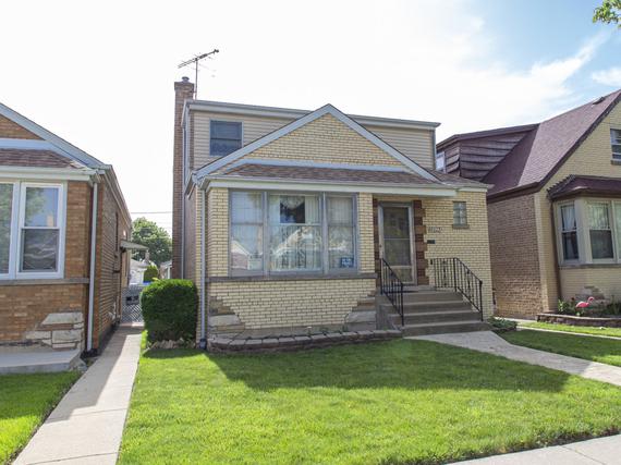 5012 S Leclaire Ave., Chicago, IL 60638