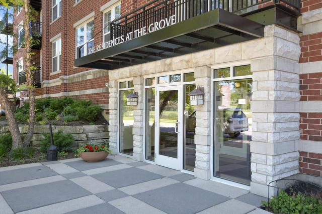 7757 Van Buren St. #205, Forest Park, IL 60130