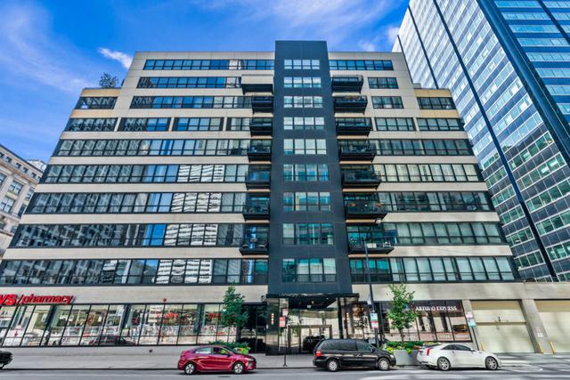 130 S Canal St. #9M, Chicago, IL 60606