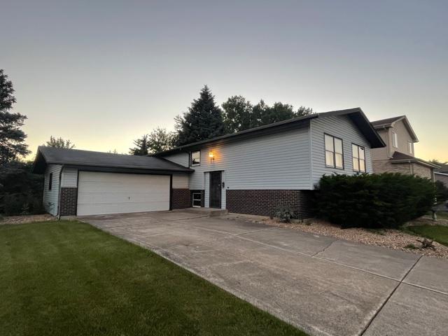 18830 Cedar Ave., Country Club Hills, IL 60478