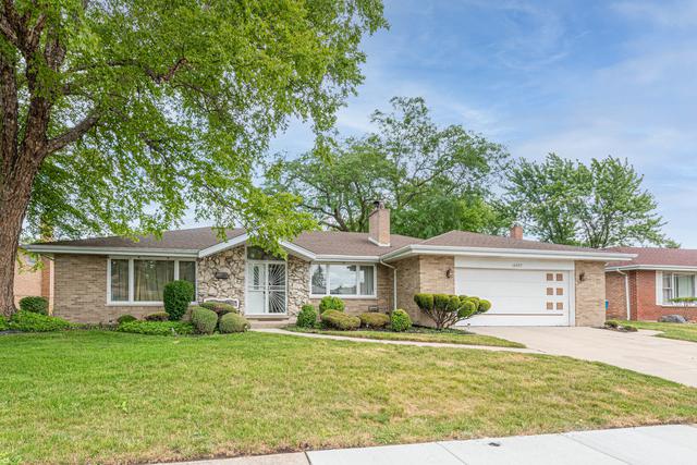 16927 Greenwood Ave., South Holland, IL 60473