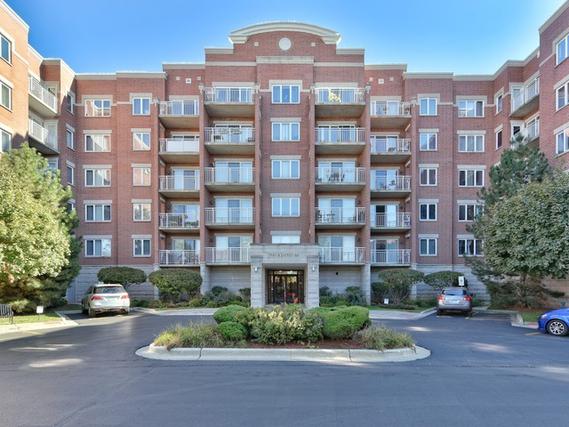 6560 W Diversey Ave. #411D, Chicago, IL 60707