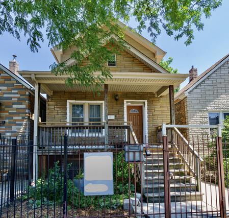 617 N Trumbull Ave., Chicago, IL 60624