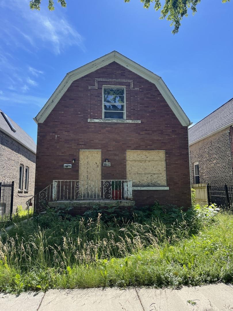 1111 N Keystone Ave., Chicago, IL 60651
