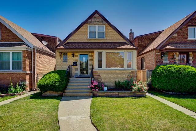 7153 S Kedzie Ave., Chicago, IL 60629