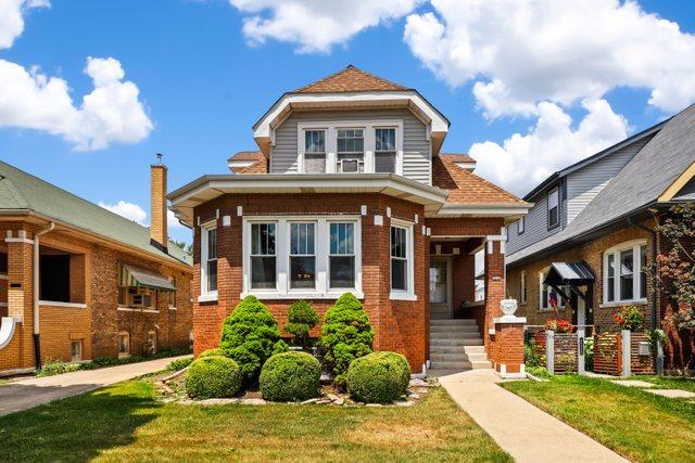 5532 W Wilson Ave., Chicago, IL 60630