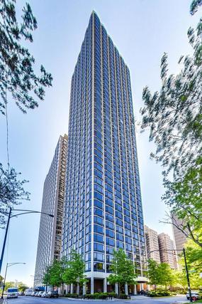 1555 N Astor St. #14NE, Chicago, IL 60610