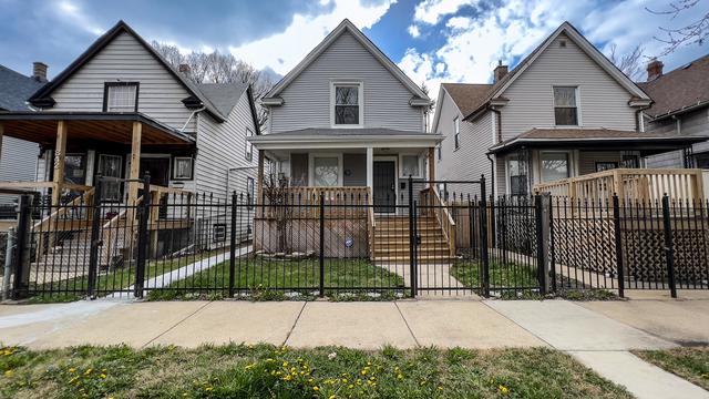 846 N Lawler Ave., Chicago, IL 60651