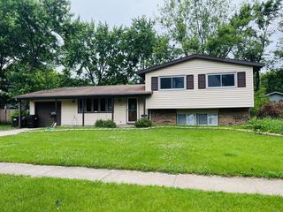 954 Aberdeen Dr., Crystal Lake, IL 60014