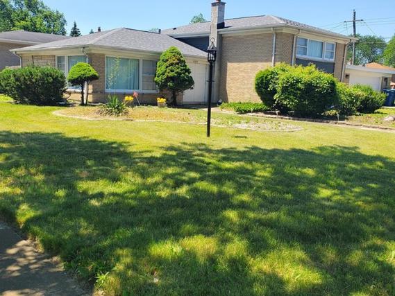 16308 University Ave., South Holland, IL 60473