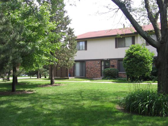 7360 Winthrop Way #3, Downers Grove, IL 60516