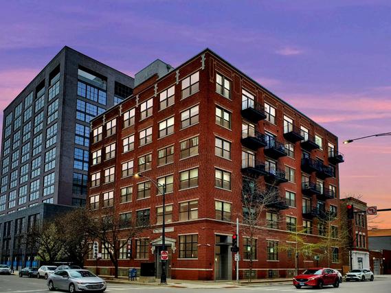 106 N Aberdeen St. #4G, Chicago, IL 60607