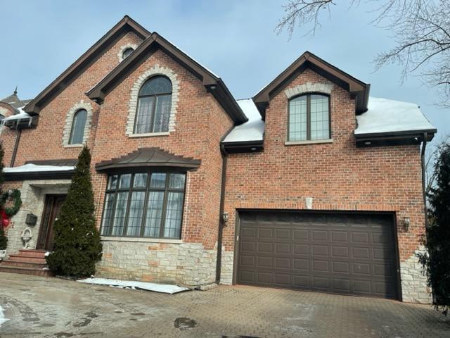 6503 N Le Mai Ave., Lincolnwood, IL 60712