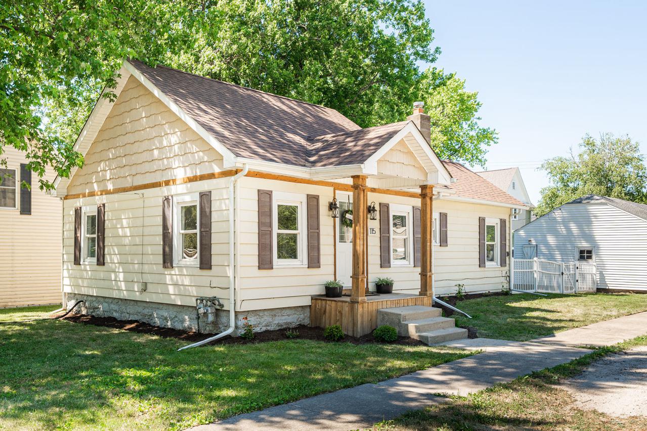 115 Summer St., Maple Park, IL 60151