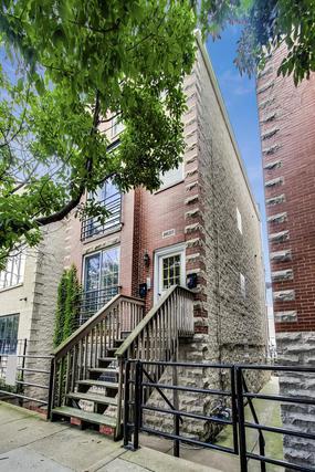 1635 W Beach Ave. #1, Chicago, IL 60622