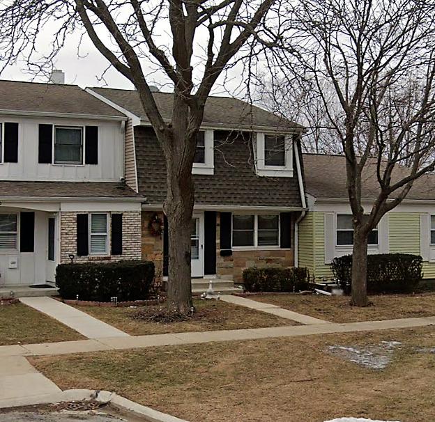 2018 Oxford Ct., Schaumburg, IL 60194