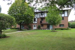 10985 S 84th Ave. #1A, Palos Hills, IL 60465