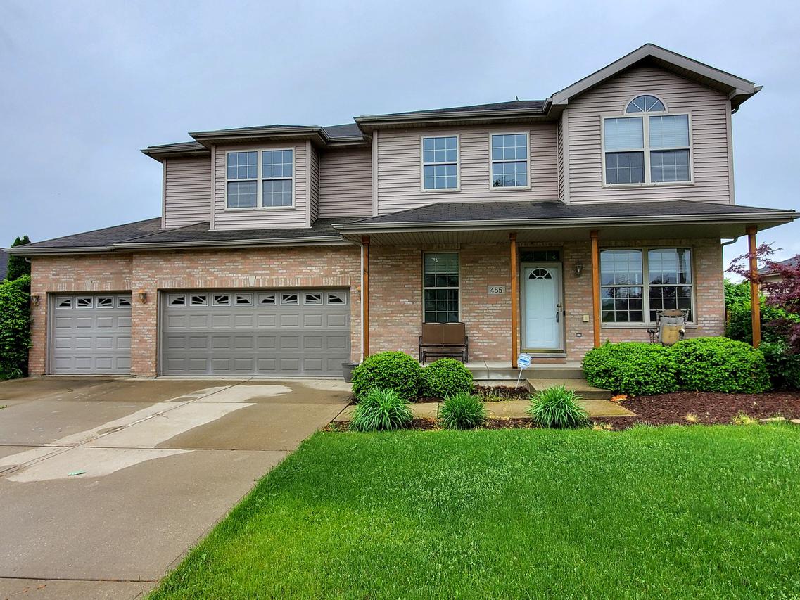 455 Kingston Dr., New Lenox, IL 60451