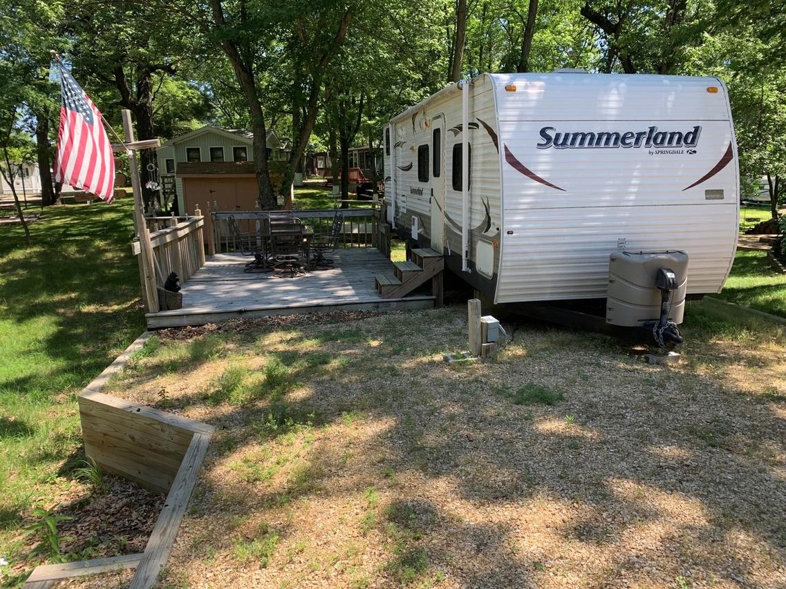 2/172 Woodhaven Dr., Sublette, IL 61367